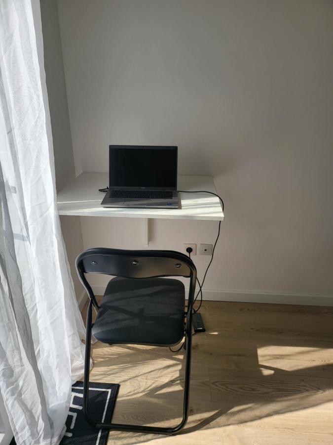 Studio Proche Gare Vernon Giverny Avec Parking Gratuit Exterior photo